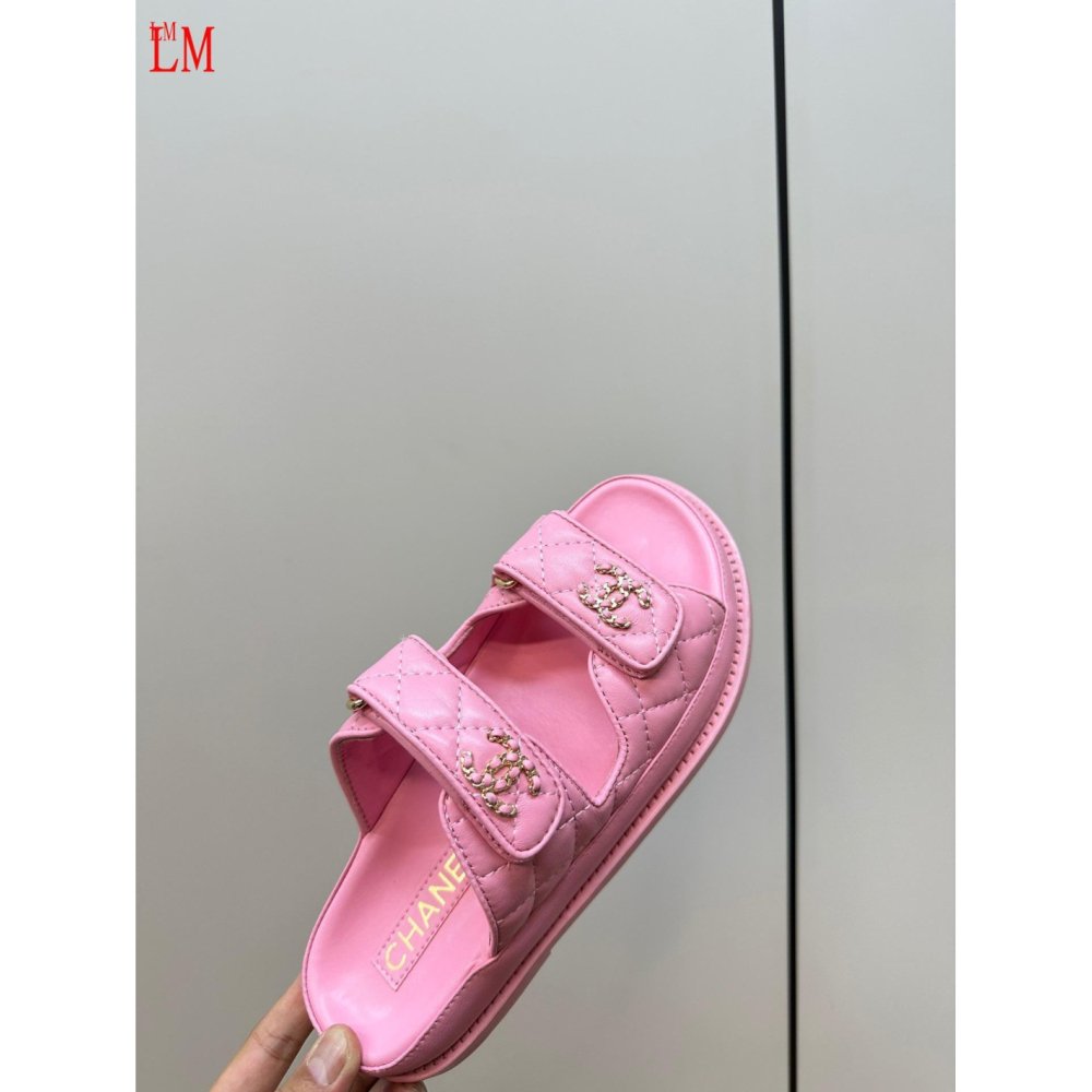 Chanel Slippers 018,Chanel Slippers,Slides Slippers,More Brands