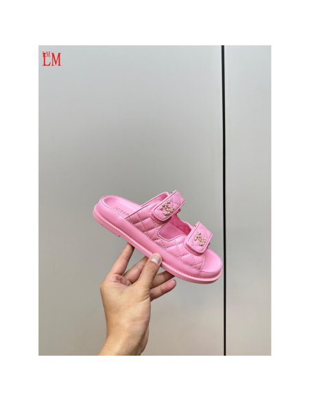 Chanel Slippers 018,Chanel Slippers,Slides Slippers,More Brands