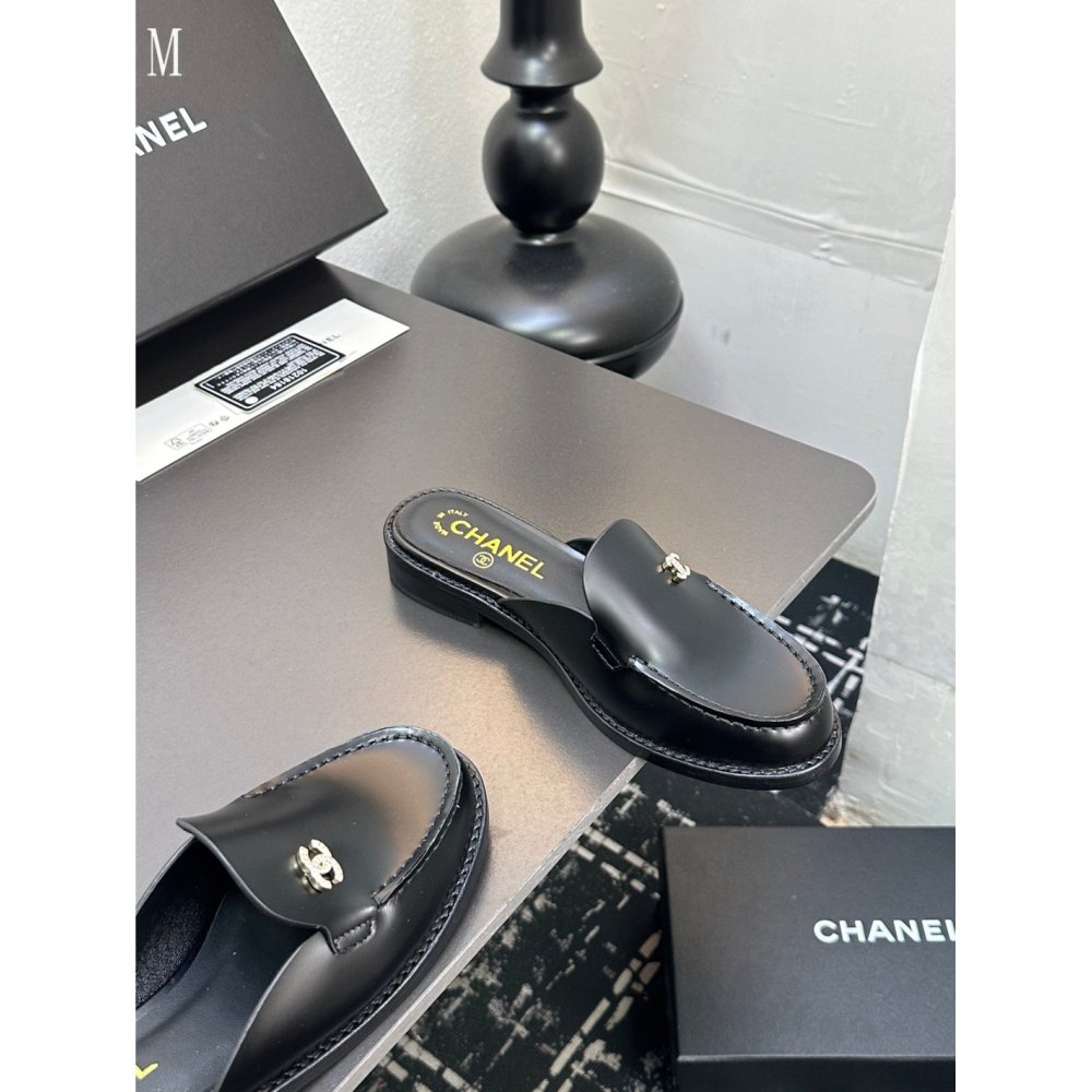 Chanel Slippers 025,Chanel Slippers,Slides Slippers,More Brands