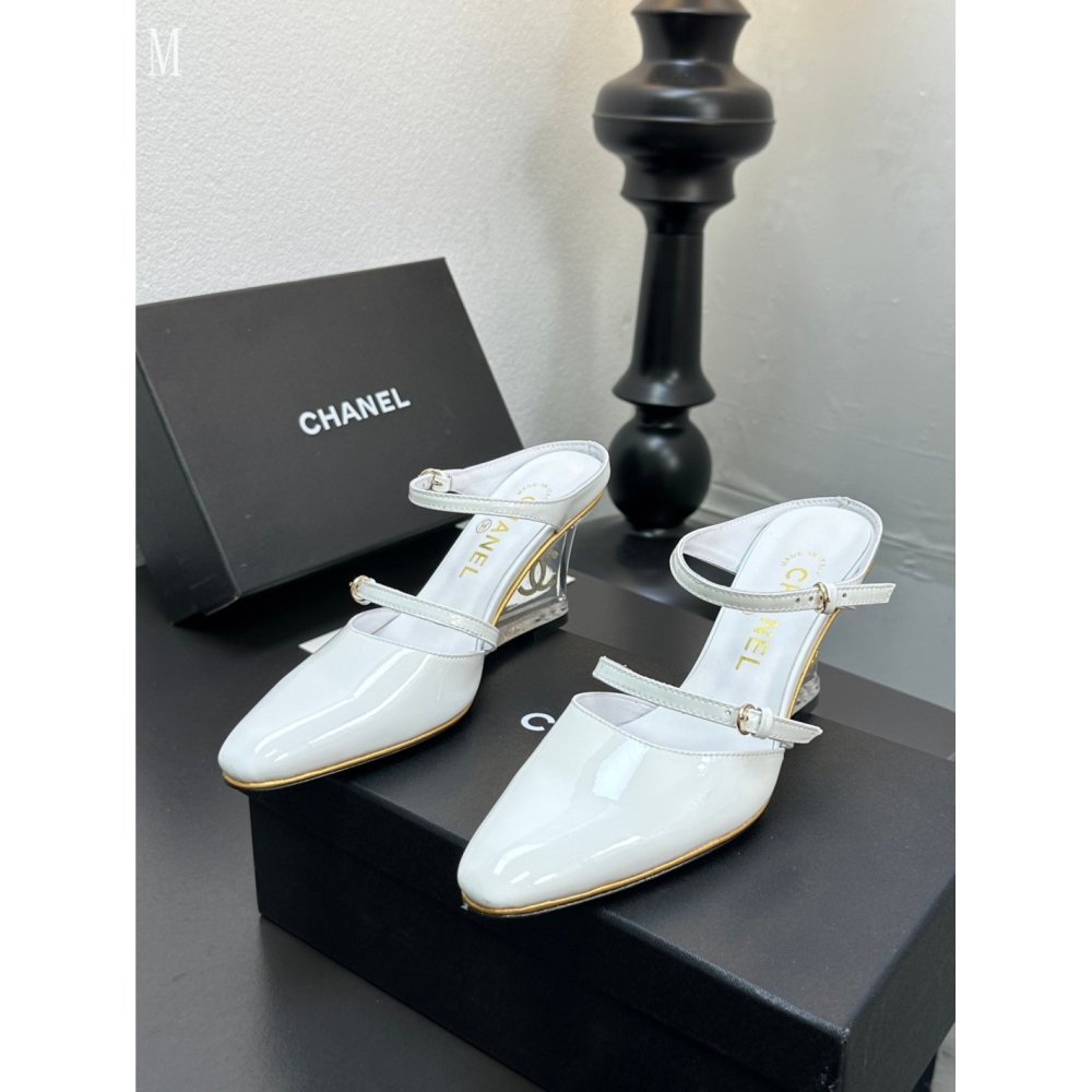 Chanel Slippers 027,Chanel Slippers,Slides Slippers,More Brands