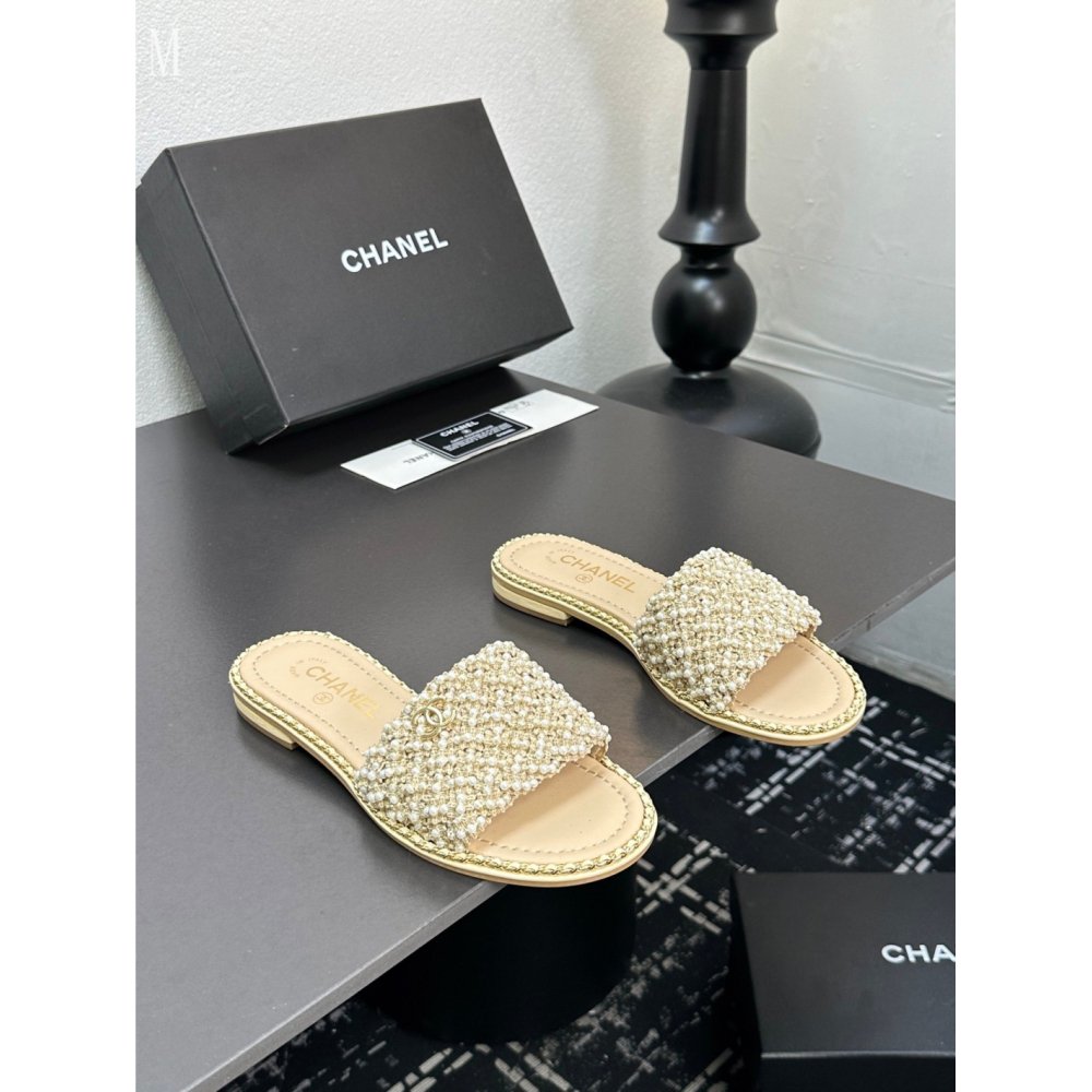 Chanel Slippers 036,Chanel Slippers,Slides Slippers,More Brands