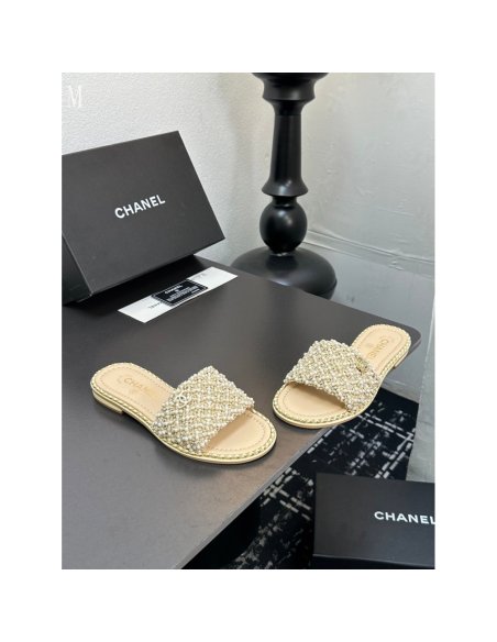 Chanel Slippers 036,Chanel Slippers,Slides Slippers,More Brands