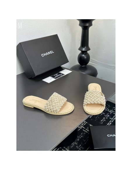 Chanel Slippers 036,Chanel Slippers,Slides Slippers,More Brands