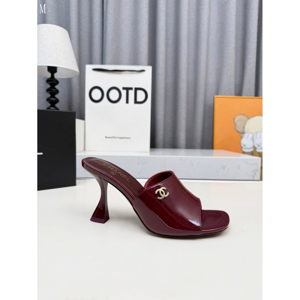 Chanel Slippers 137,Chanel Slippers,Slides Slippers,More Brands