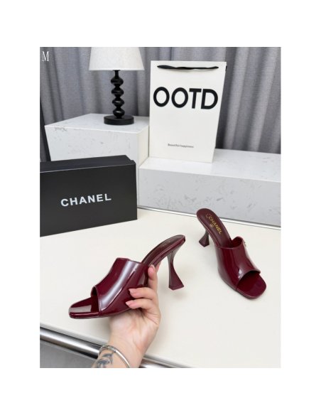 Chanel Slippers 137,Chanel Slippers,Slides Slippers,More Brands