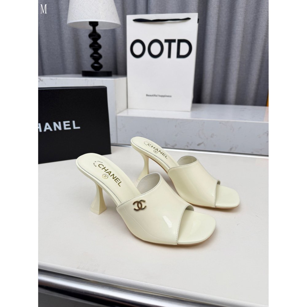 Chanel Slippers 139,Chanel Slippers,Slides Slippers,More Brands