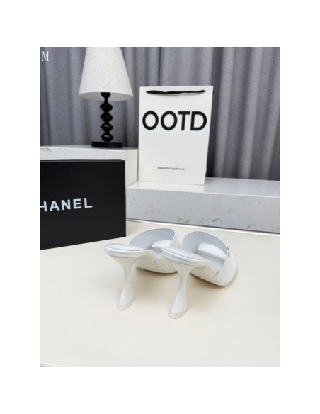 Chanel Slippers 141,Chanel Slippers,Slides Slippers,More Brands