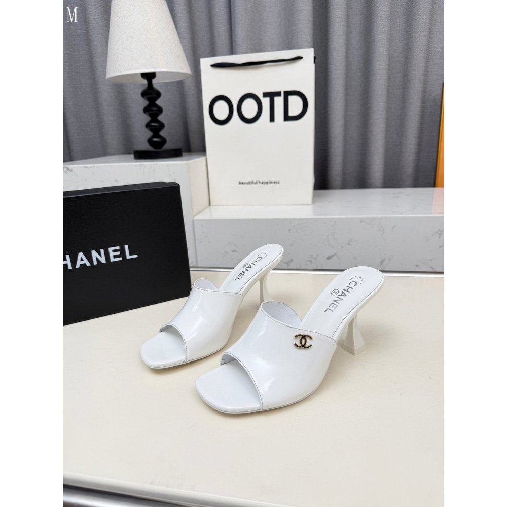 Chanel Slippers 141,Chanel Slippers,Slides Slippers,More Brands