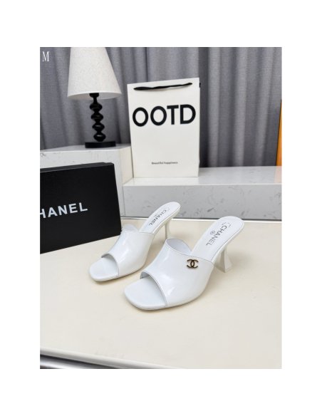 Chanel Slippers 141,Chanel Slippers,Slides Slippers,More Brands