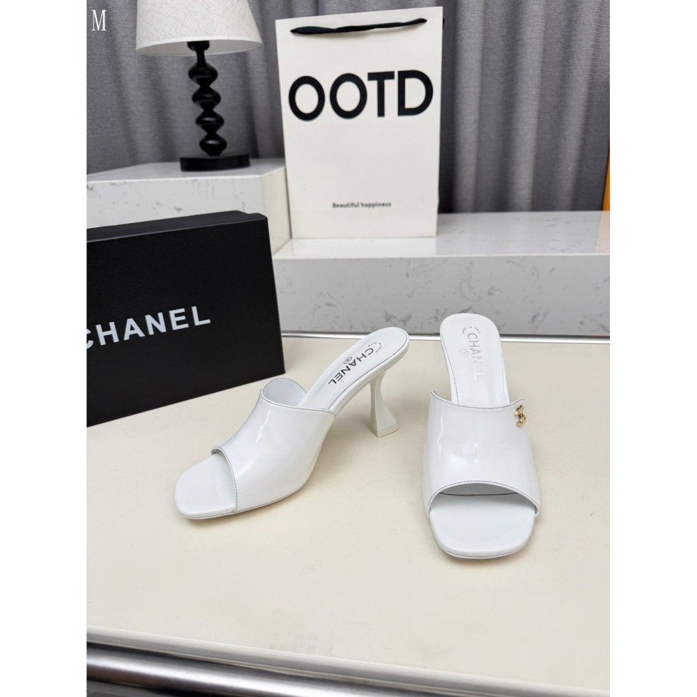 Chanel Slippers 141,Chanel Slippers,Slides Slippers,More Brands