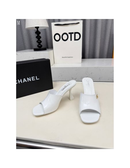 Chanel Slippers 141,Chanel Slippers,Slides Slippers,More Brands