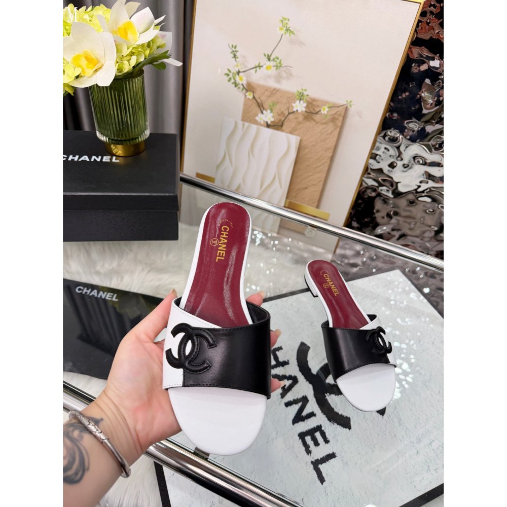 Chanel Slippers 174,Chanel Slippers,Slides Slippers,More Brands