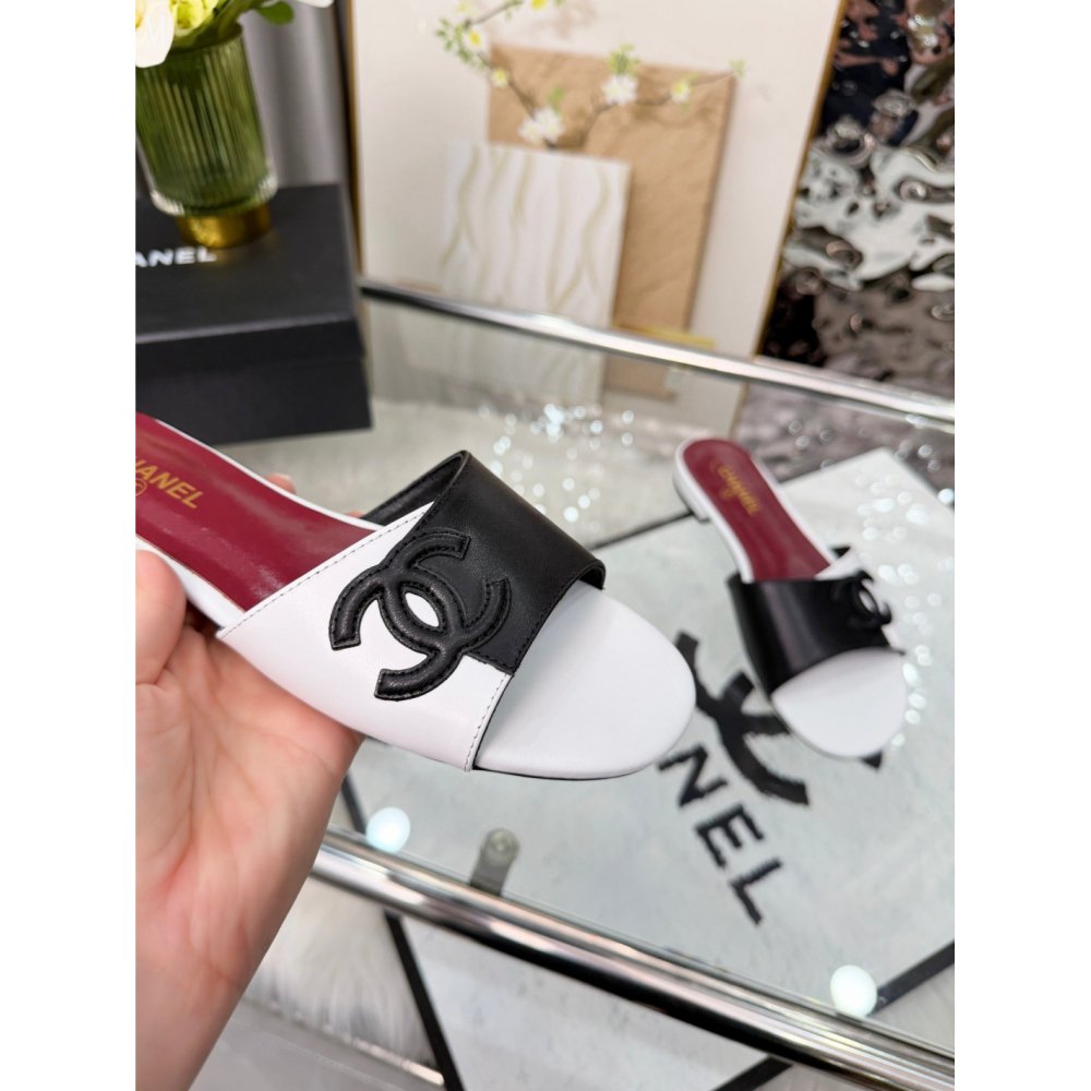 Chanel Slippers 174,Chanel Slippers,Slides Slippers,More Brands