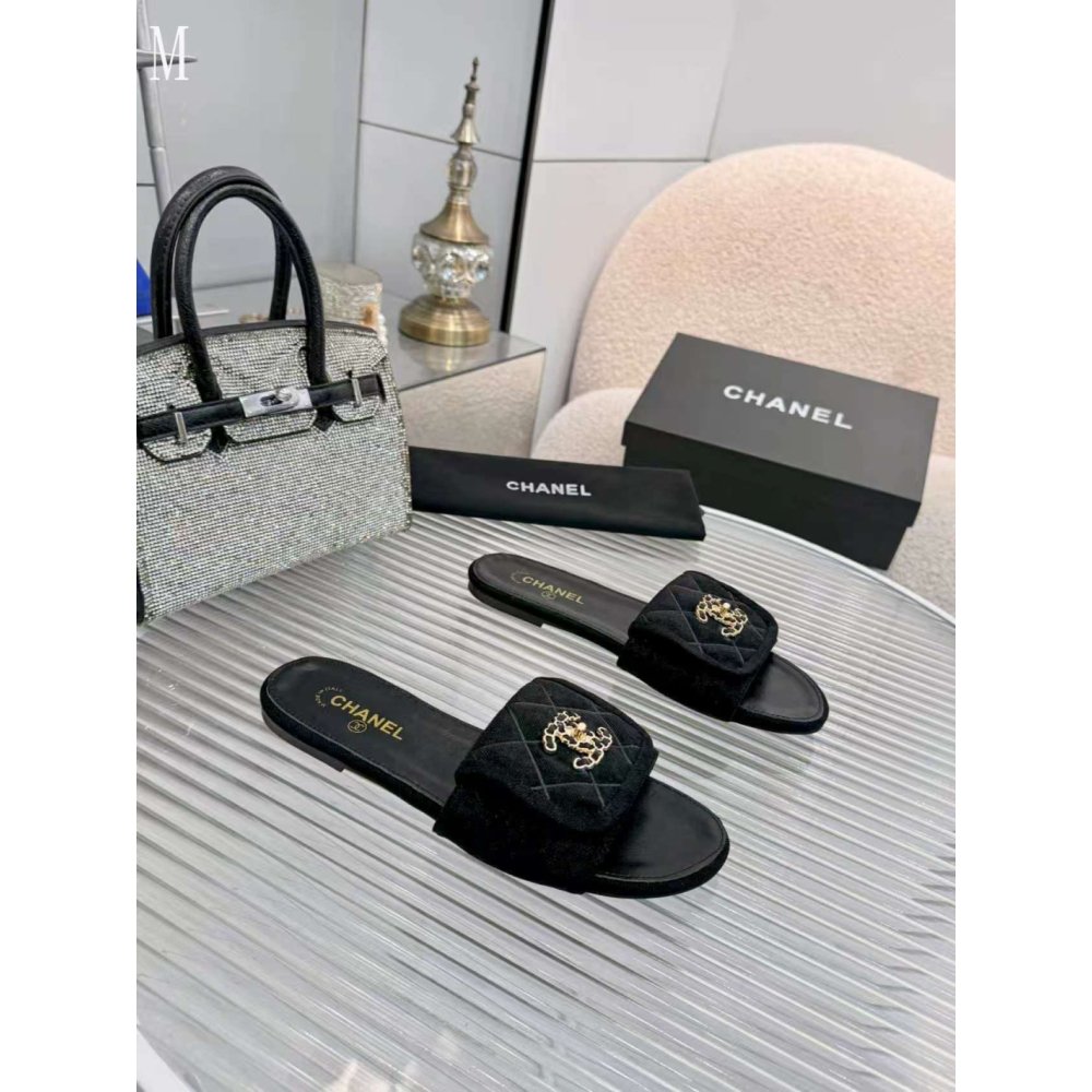 Chanel Slippers 190,Chanel Slippers,Slides Slippers,More Brands