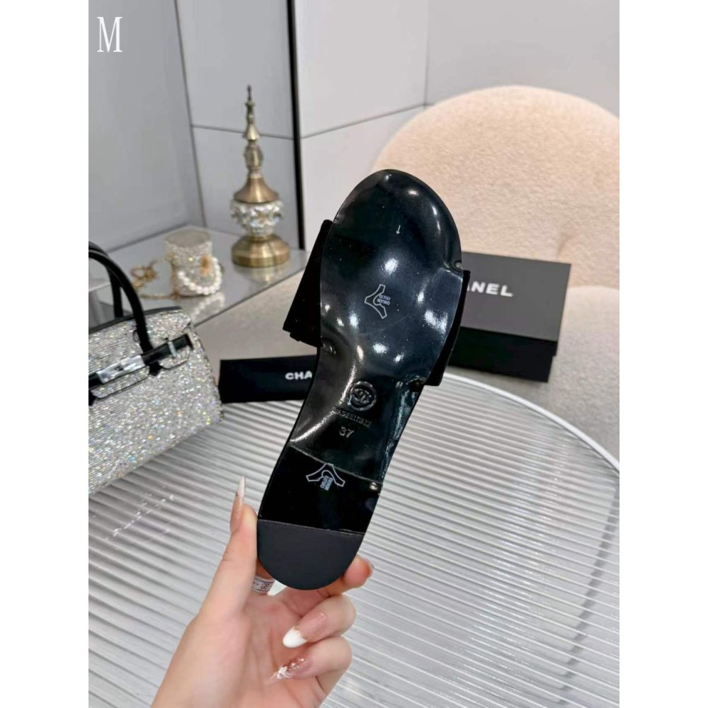 Chanel Slippers 190,Chanel Slippers,Slides Slippers,More Brands