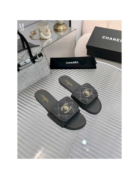 Chanel Slippers 192,Chanel Slippers,Slides Slippers,More Brands