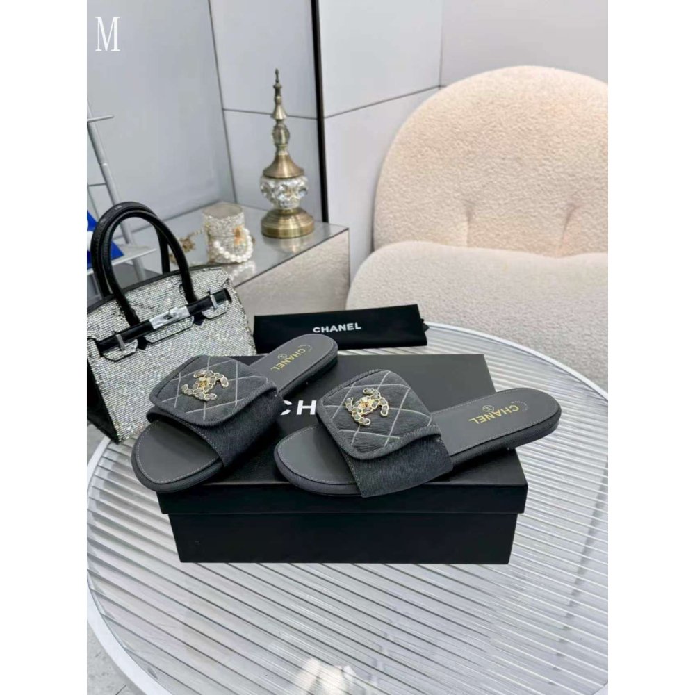 Chanel Slippers 192,Chanel Slippers,Slides Slippers,More Brands