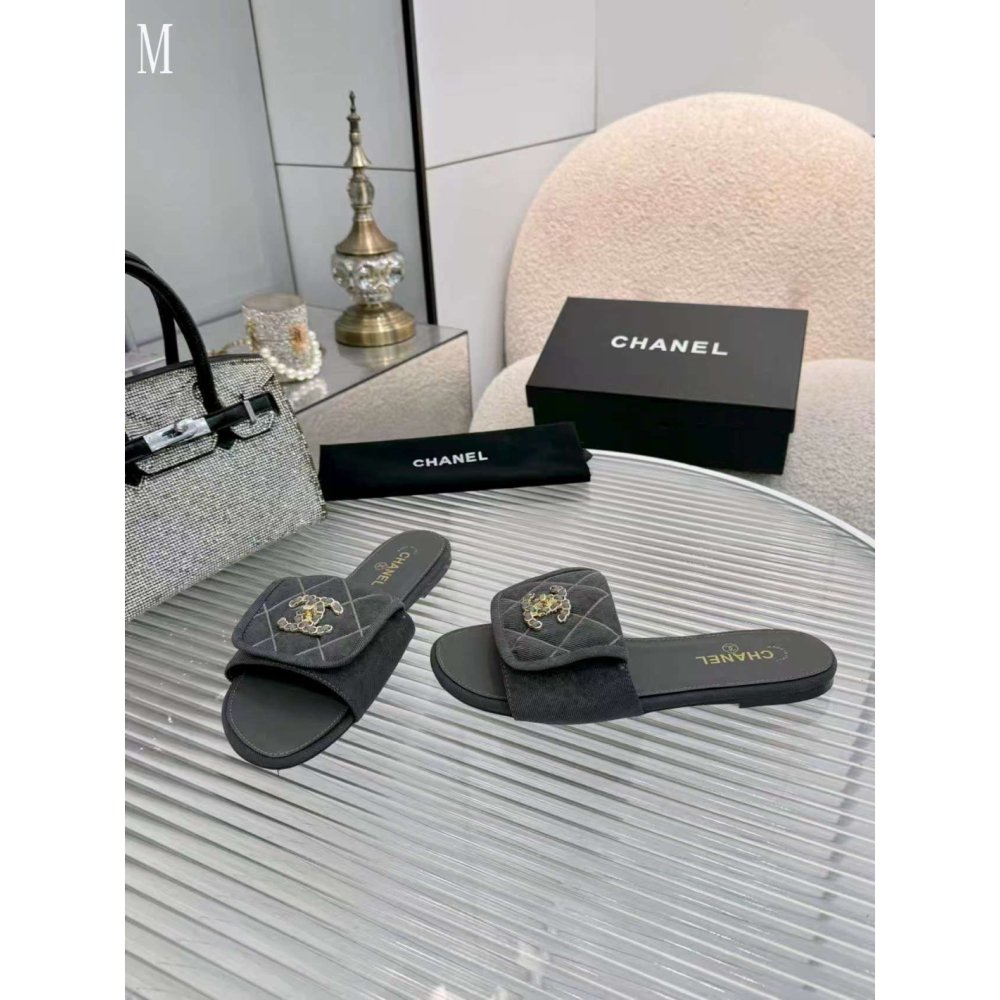 Chanel Slippers 192,Chanel Slippers,Slides Slippers,More Brands