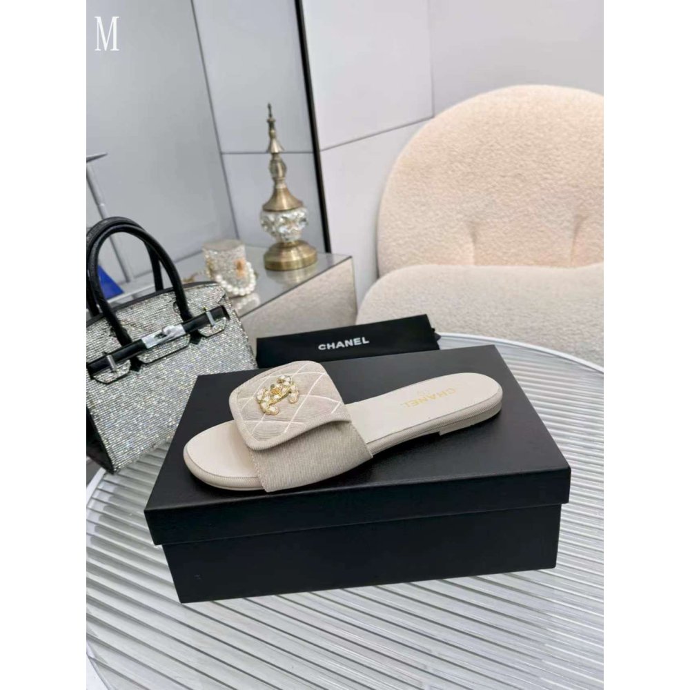 Chanel Slippers 194,Chanel Slippers,Slides Slippers,More Brands