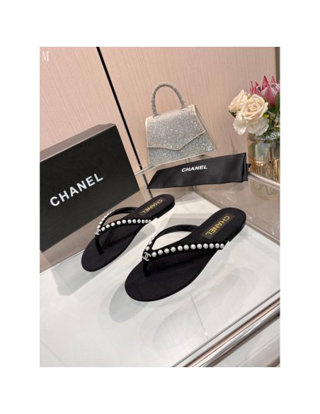 Chanel Slippers 211,Chanel Slippers,Slides Slippers,More Brands