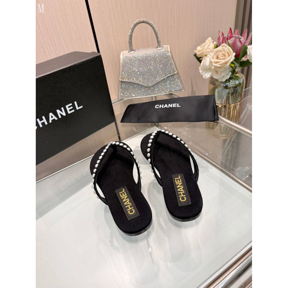 Chanel Slippers 211,Chanel Slippers,Slides Slippers,More Brands