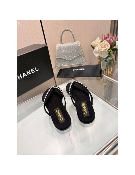 Chanel Slippers 211,Chanel Slippers,Slides Slippers,More Brands
