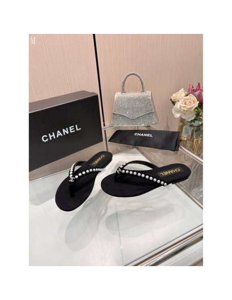 Chanel Slippers 211,Chanel Slippers,Slides Slippers,More Brands