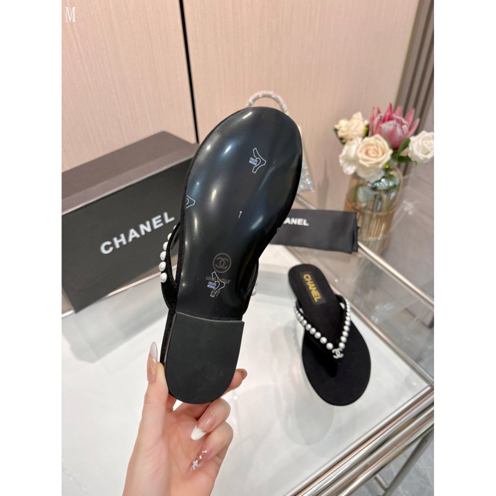 Chanel Slippers 211,Chanel Slippers,Slides Slippers,More Brands