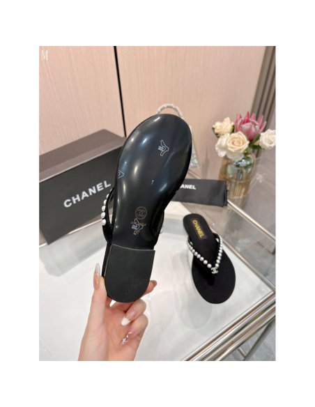 Chanel Slippers 211,Chanel Slippers,Slides Slippers,More Brands