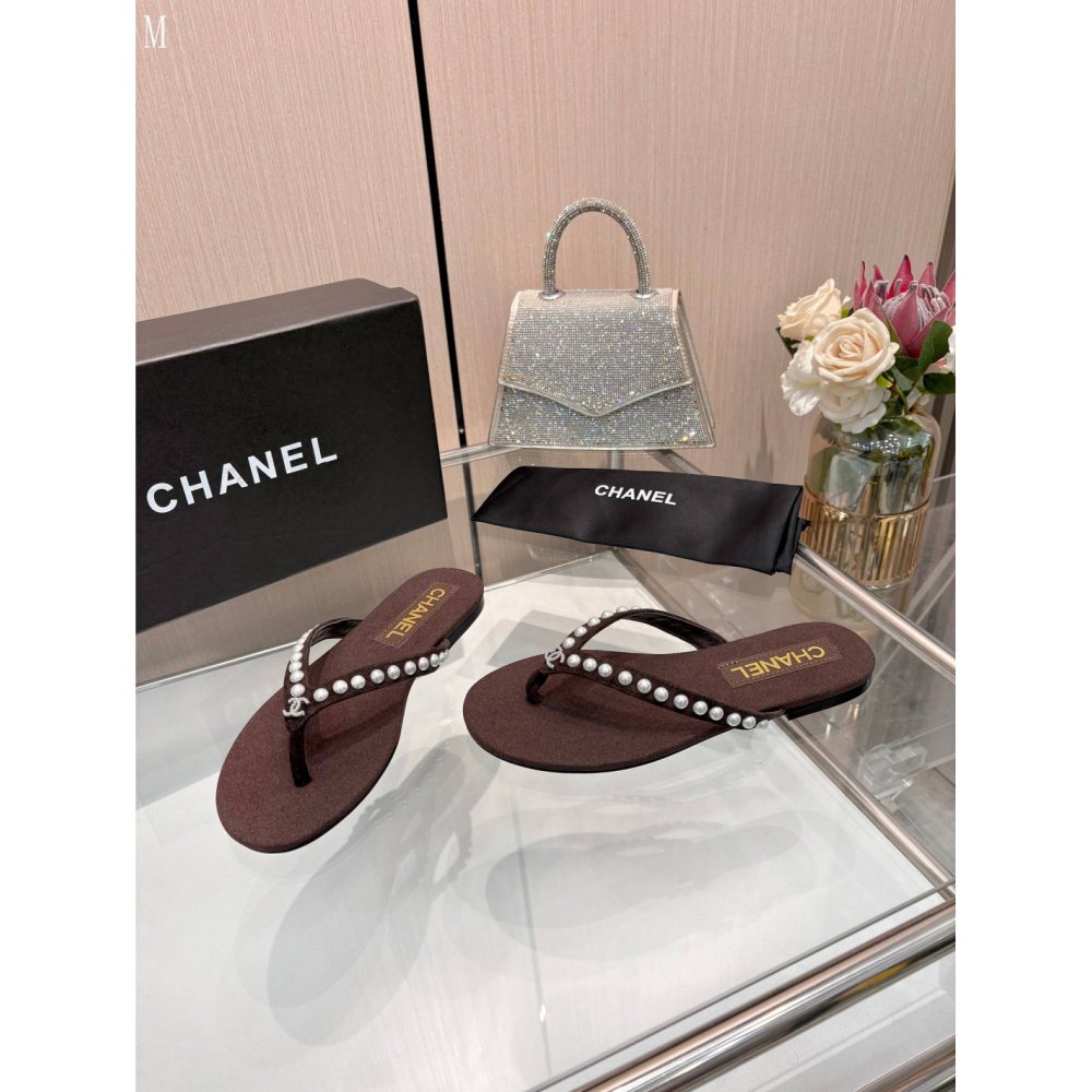Chanel Slippers 216,Chanel Slippers,Slides Slippers,More Brands