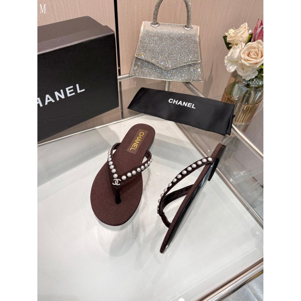 Chanel Slippers 216,Chanel Slippers,Slides Slippers,More Brands