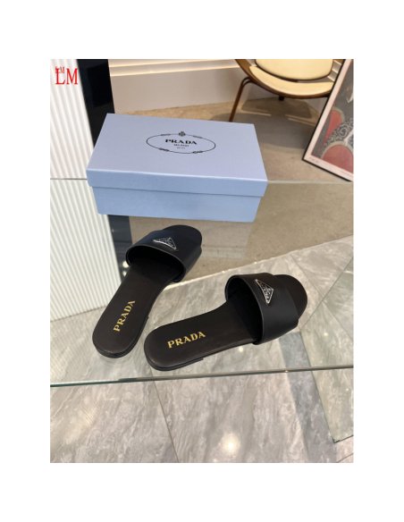 Prada Slippers 040