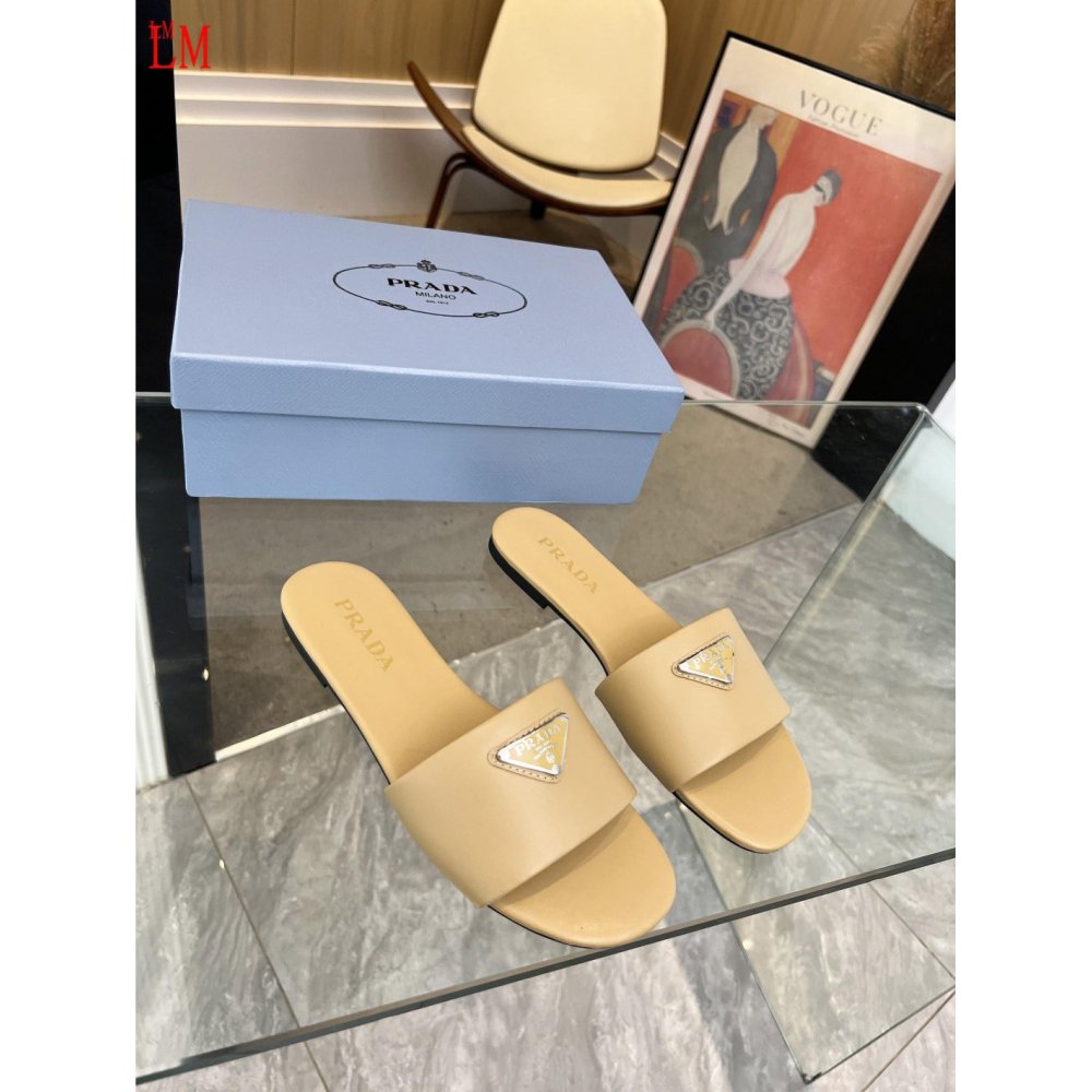 Prada Slippers 043