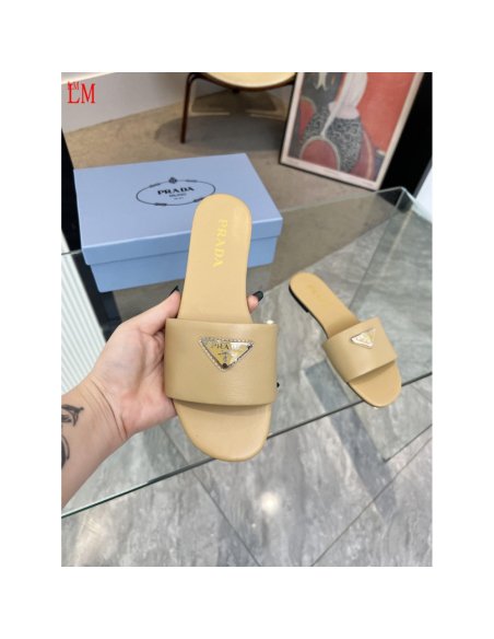 Prada Slippers 043