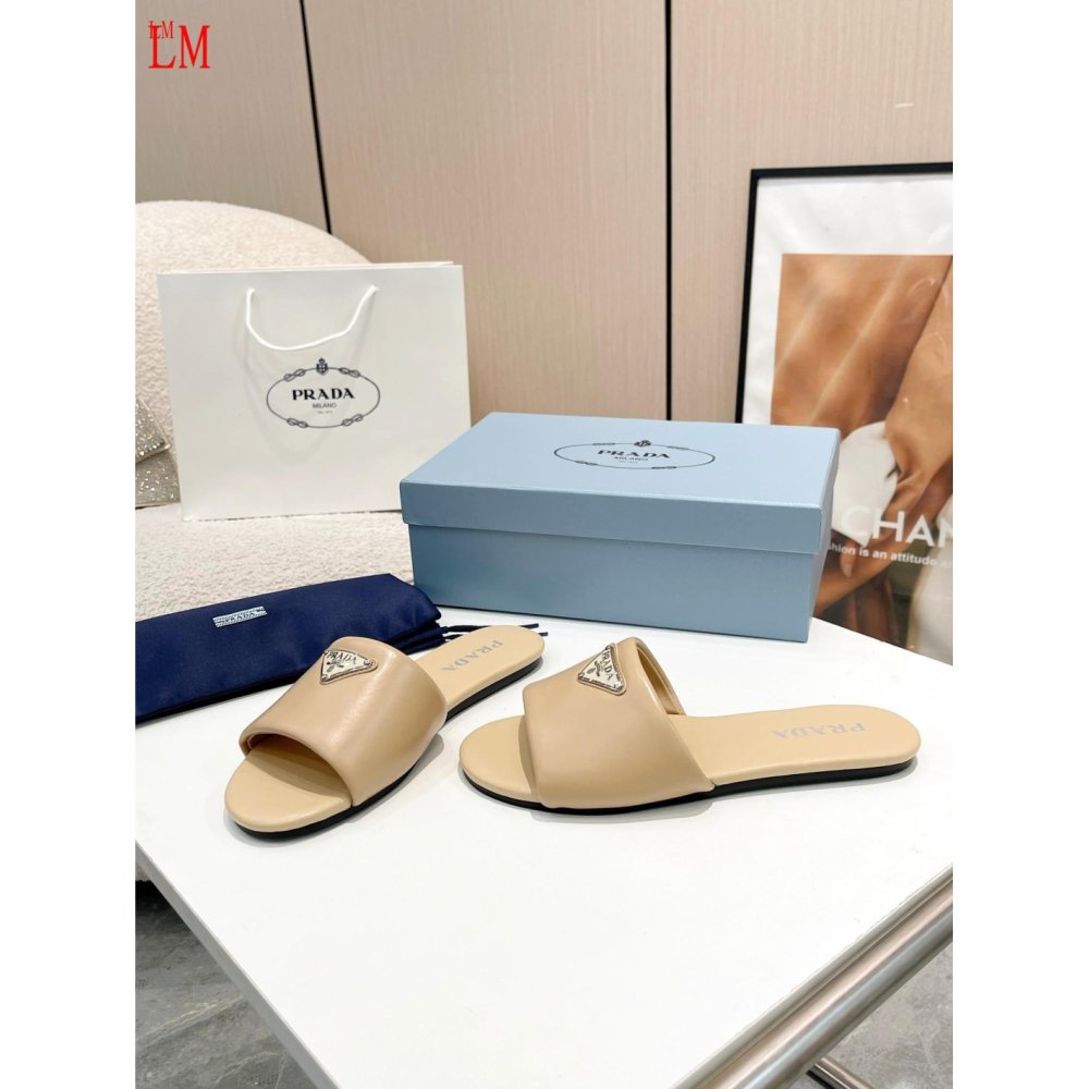 Prada Slippers 048