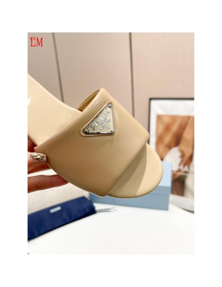 Prada Slippers 048