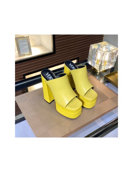 Versace slippers 009,Versace Slides,Slides Slippers,More Brands