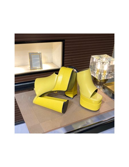 Versace slippers 009,Versace Slides,Slides Slippers,More Brands