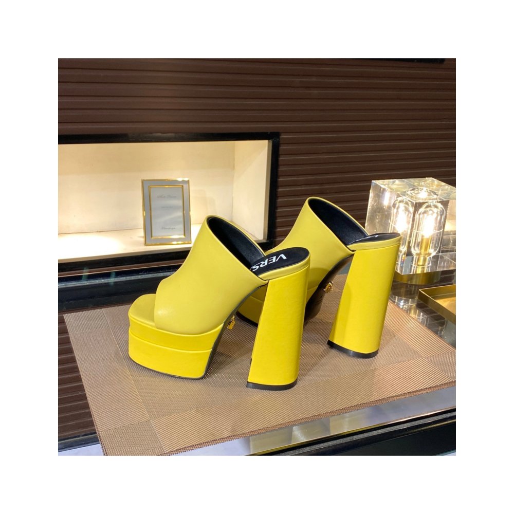 Versace slippers 009,Versace Slides,Slides Slippers,More Brands