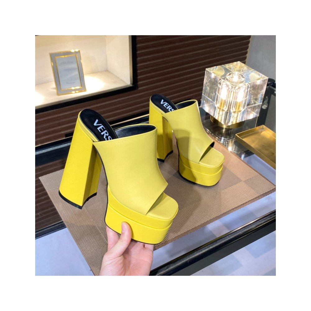 Versace slippers 009,Versace Slides,Slides Slippers,More Brands