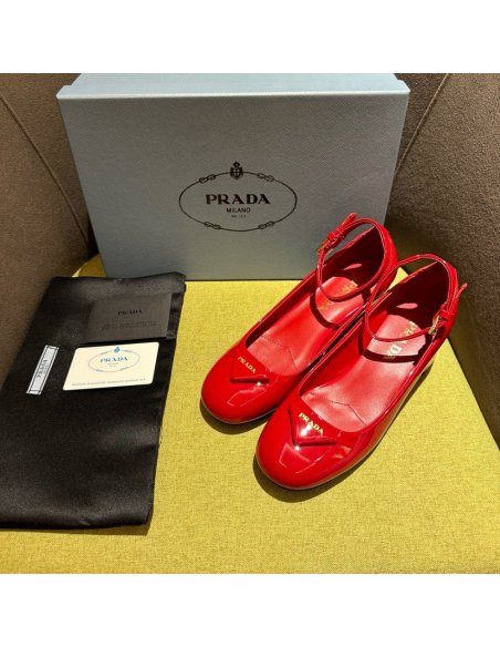Cheap Reps Prada Pumps 35mm in Red Patent Leather