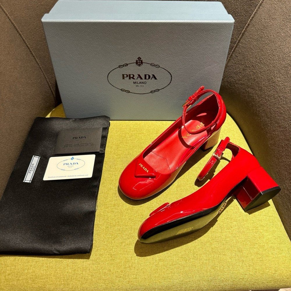 Cheap Reps Prada Pumps 35mm in Red Patent Leather