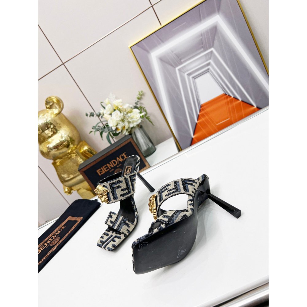 Versace slippers 053,Versace Slides,Slides Slippers,More Brands
