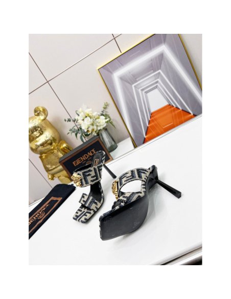 Versace slippers 053,Versace Slides,Slides Slippers,More Brands