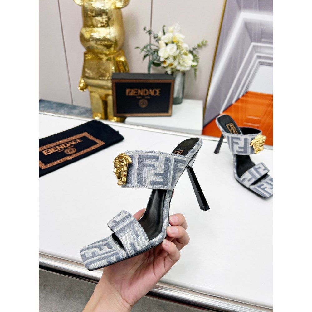 Versace slippers 059,Versace Slides,Slides Slippers,More Brands