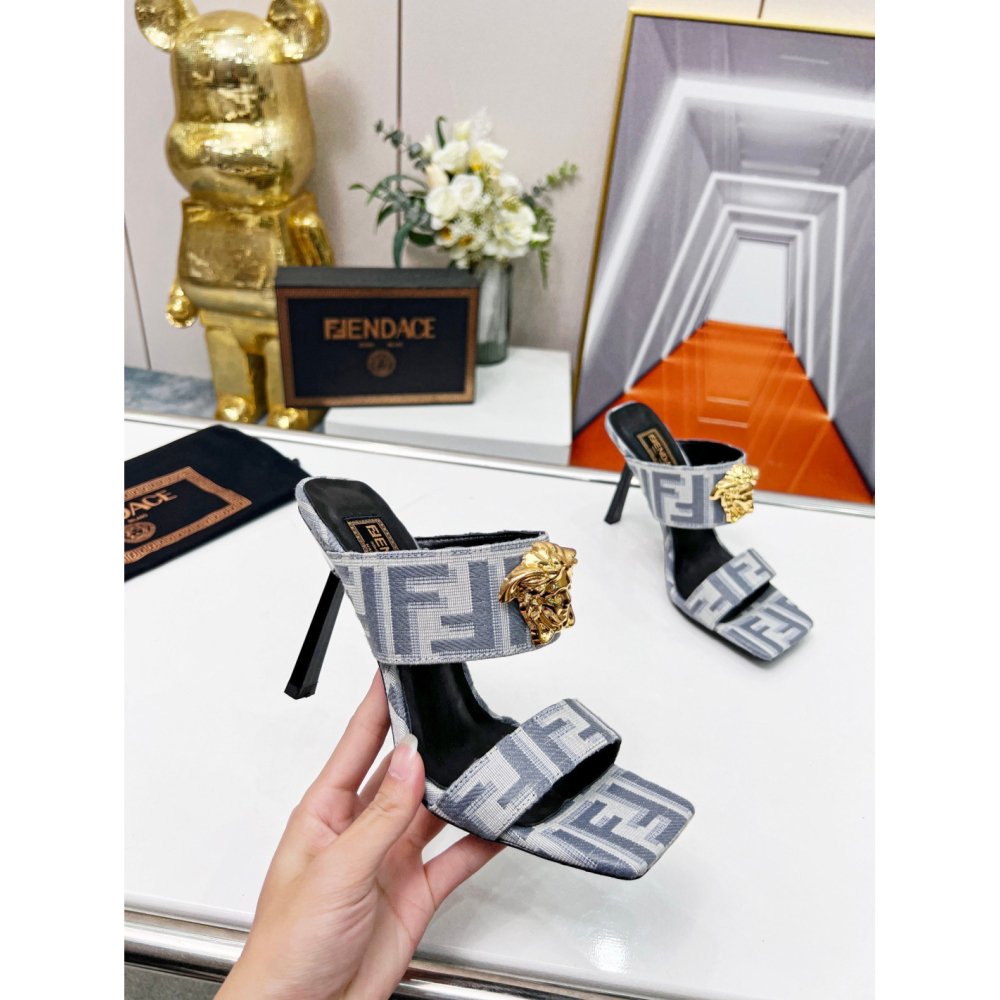 Versace slippers 059,Versace Slides,Slides Slippers,More Brands
