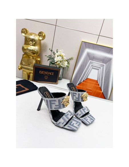 Versace slippers 059,Versace Slides,Slides Slippers,More Brands