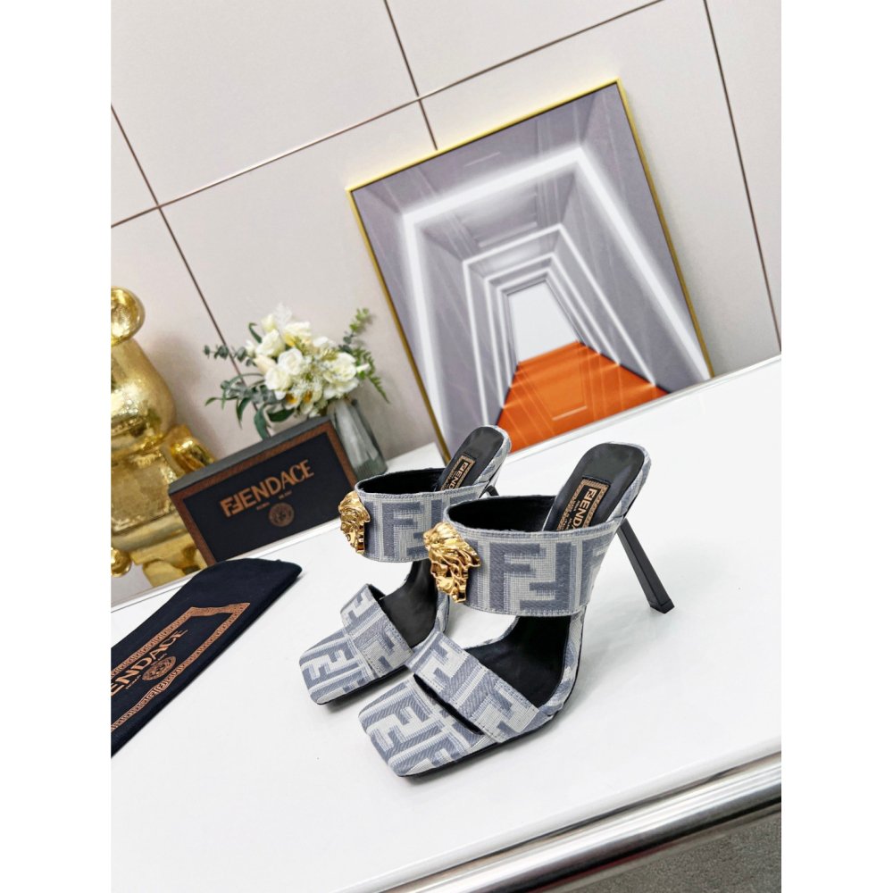 Versace slippers 059,Versace Slides,Slides Slippers,More Brands