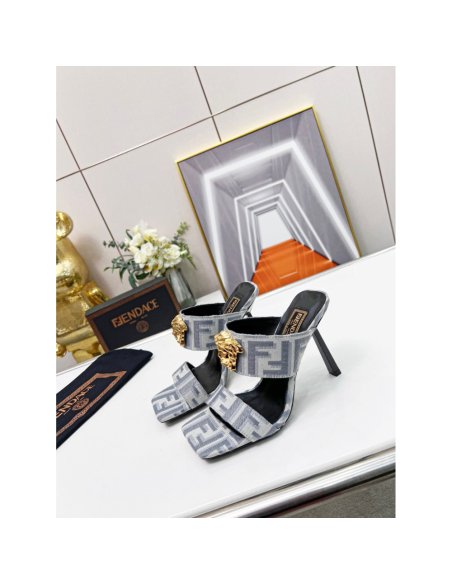 Versace slippers 059,Versace Slides,Slides Slippers,More Brands