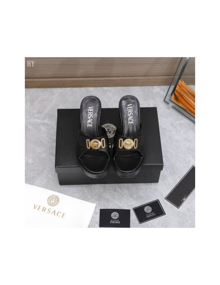 Versace slippers 072,Versace Slides,Slides Slippers,More Brands